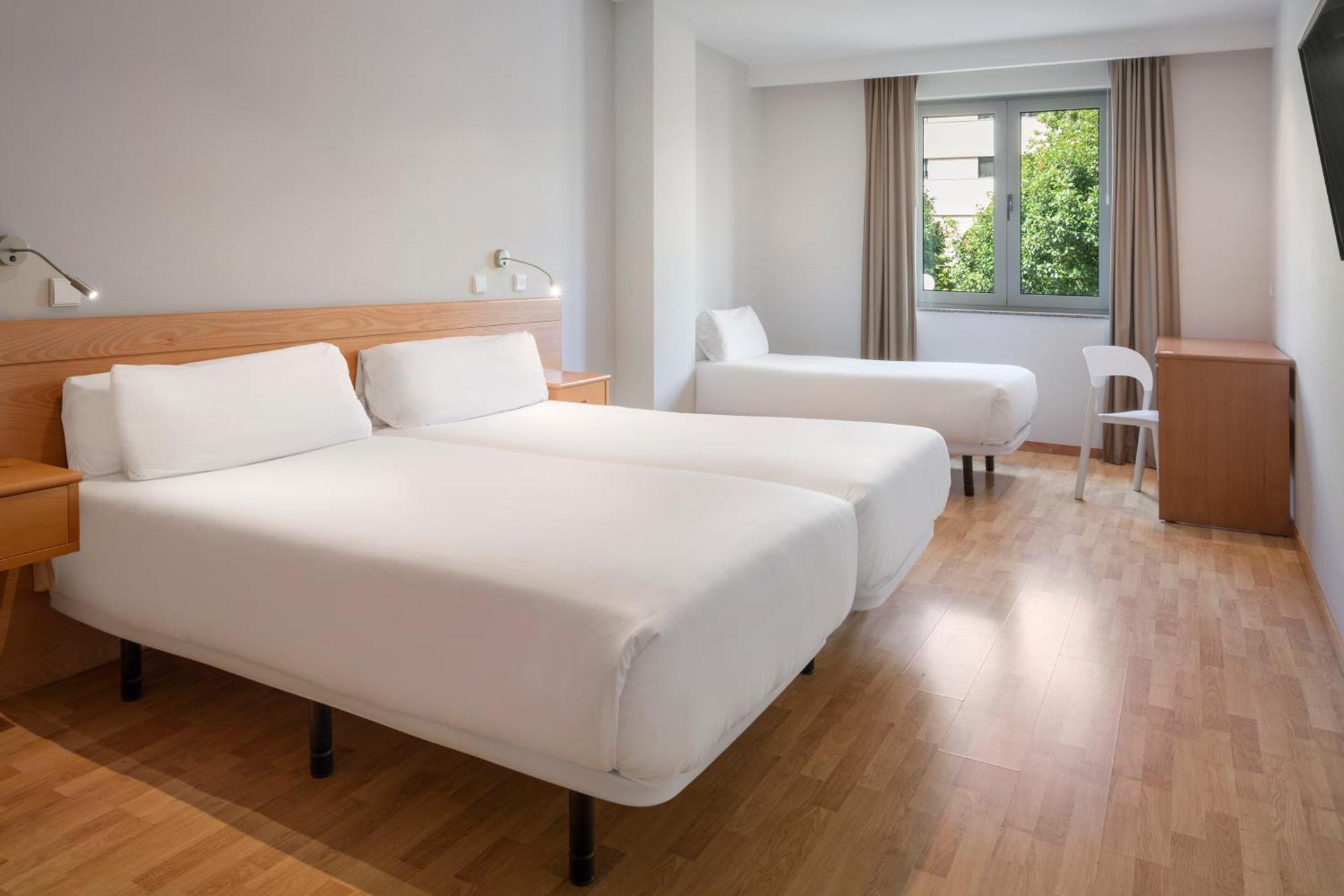 B&B Hotel Braga Lamacaes Exterior photo